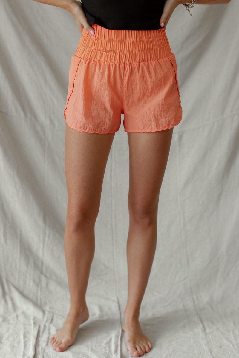 High Waisted Active Shorts - Peach