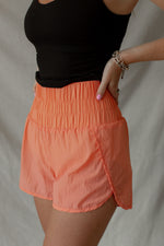 High Waisted Active Shorts - Peach