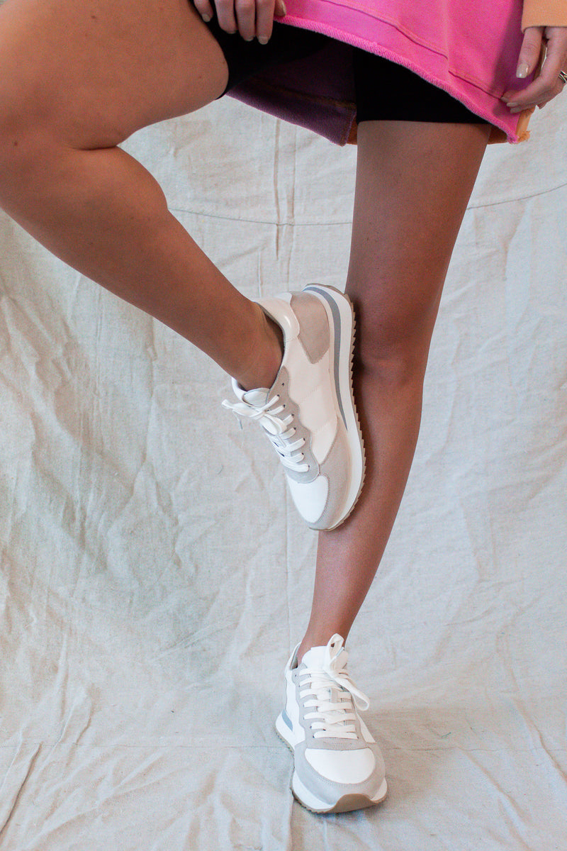 Jax Sneaker - White