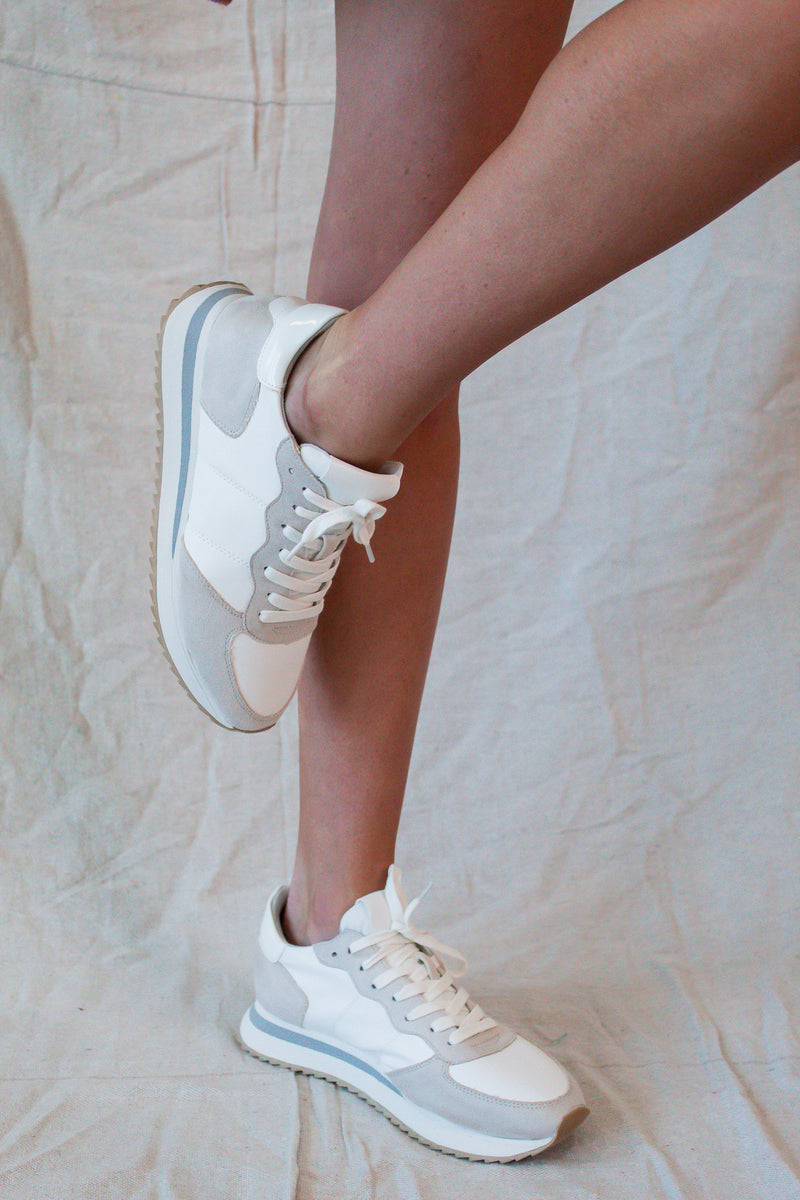 Jax Sneaker - White